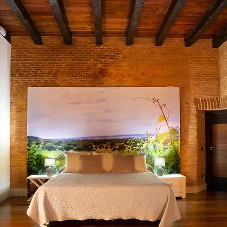 Castillo De Monte La Reina Rural&bodega Hotel