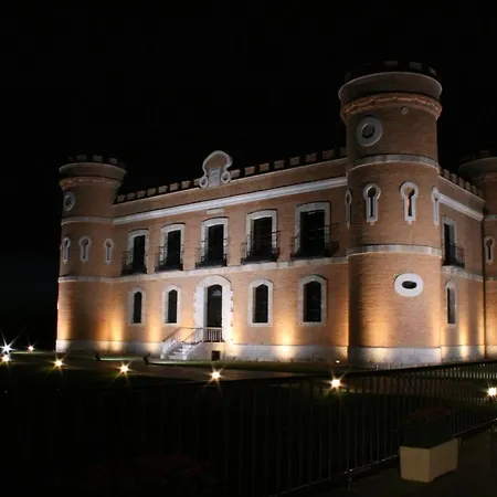 Hotel Castillo De Monte La Reina Real & Bodega Toro