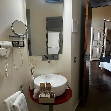 Hotel Castillo De Monte La Reina Real & Bodega *